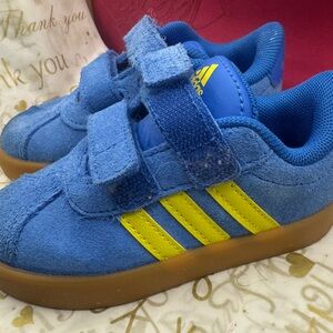Adidas blue/yellow toddler athletic sneakers